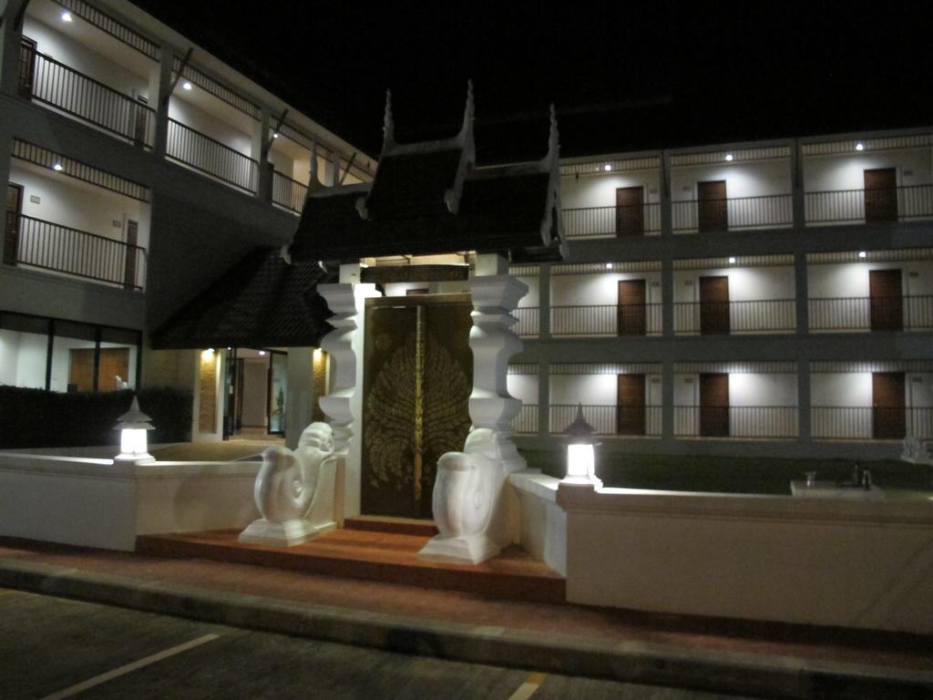 Sabai Hotel At Chiang Saen Bagian luar foto