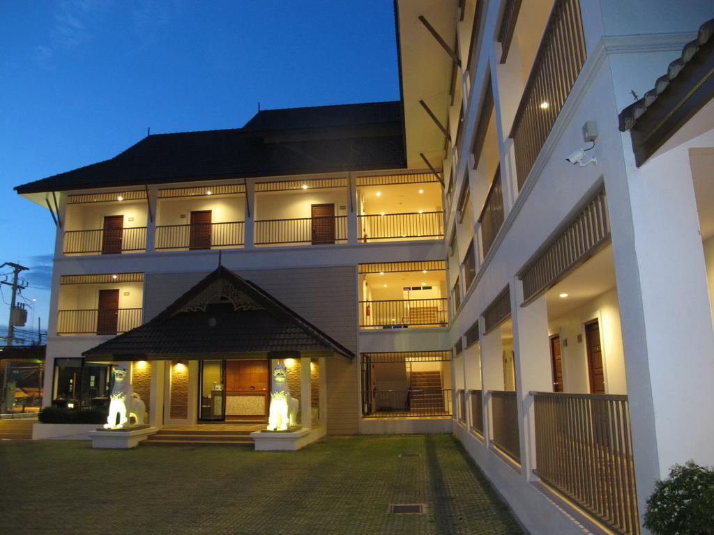 Sabai Hotel At Chiang Saen Bagian luar foto