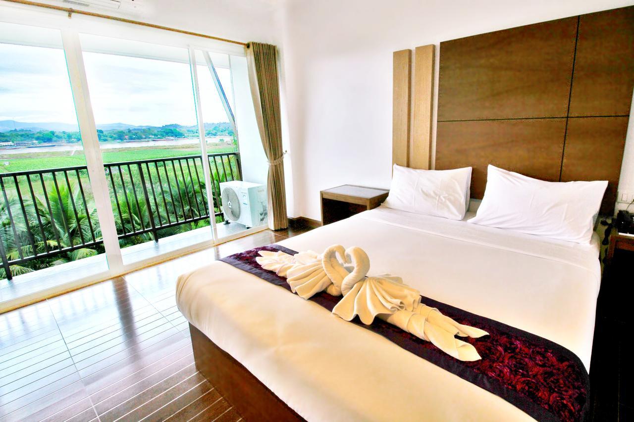 Sabai Hotel At Chiang Saen Bagian luar foto
