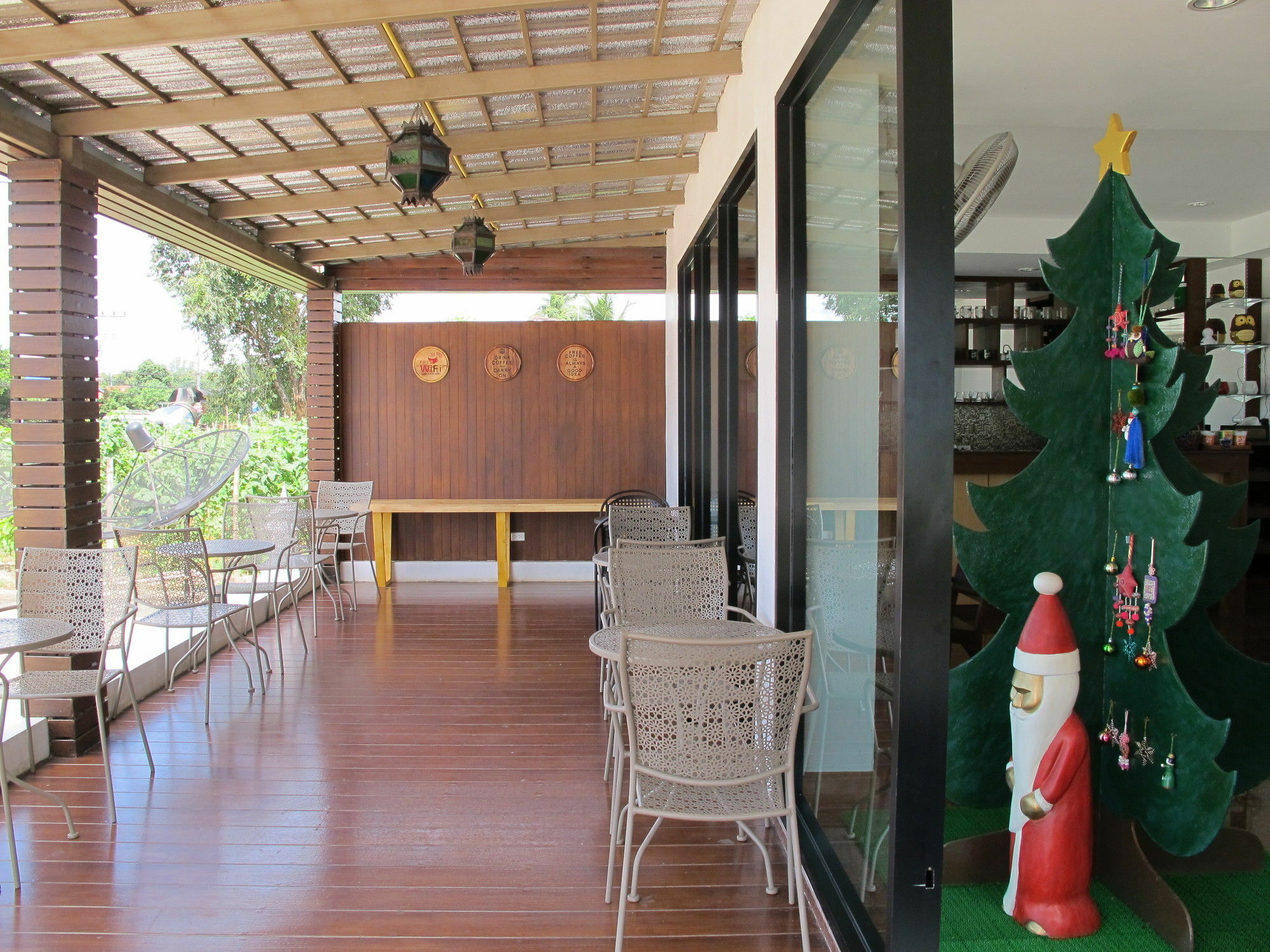 Sabai Hotel At Chiang Saen Bagian luar foto